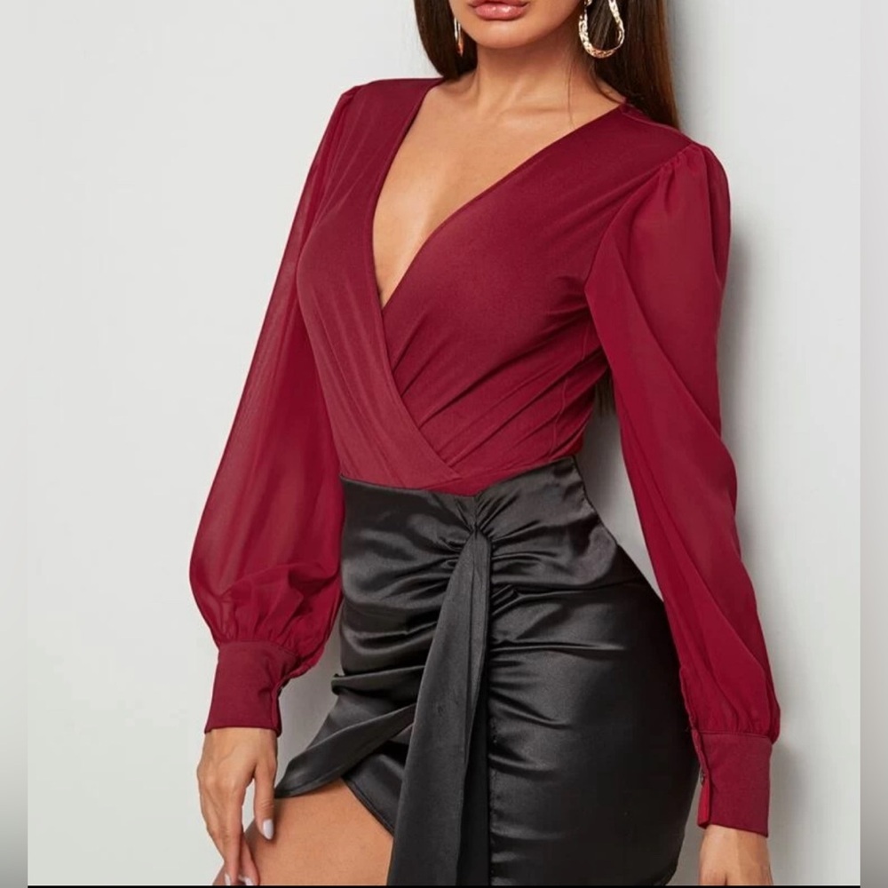 Long sleeve Bodysuit size medium color burgundy - Picture 3 of 8